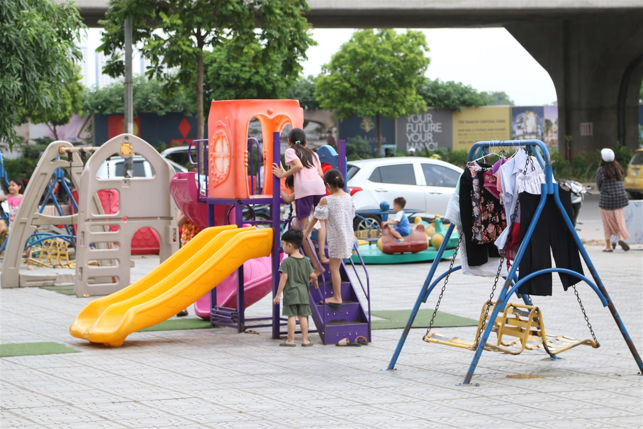 Góc sân và Khoảng trời