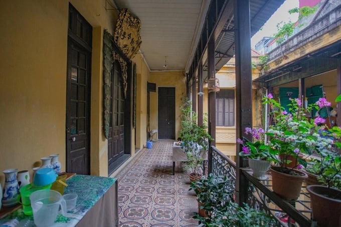 Dù được xây dựng cách đây cả trăm năm nhưng thiết kế của căn biệt thự đã khá hiện đại