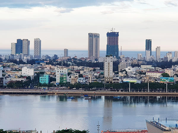 Sở Xây dựng Đà Nẵng nhấn mạnh, chủ đầu tư các dự án BĐS; các doanh nghiệp kinh doanh BĐS chịu hoàn toàn trách nhiệm trước pháp luật khi để xảy ra sai phạm. &nbsp;