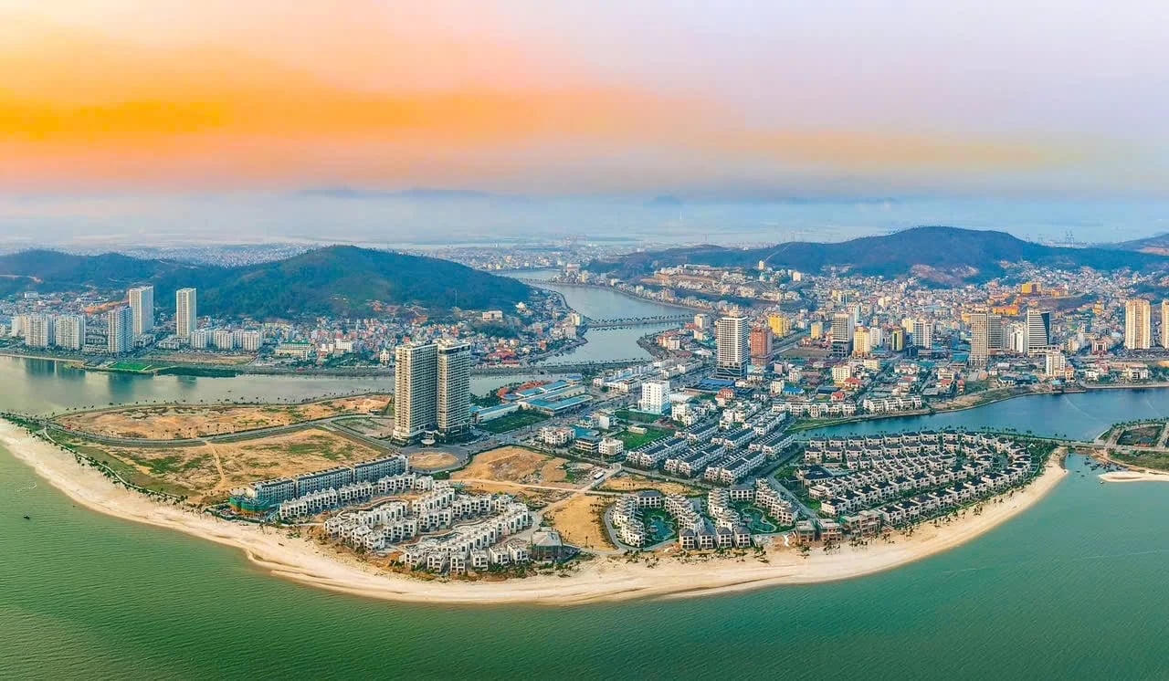 Shophouse Marina Plaza của tập đoàn BIM group tại Bãi Cháy &nbsp;