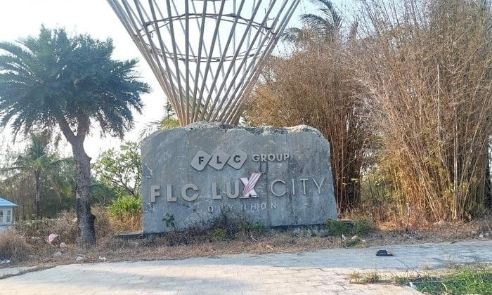 Cảnh dang dở tại dự án FLC Lux City Quy Nhơn