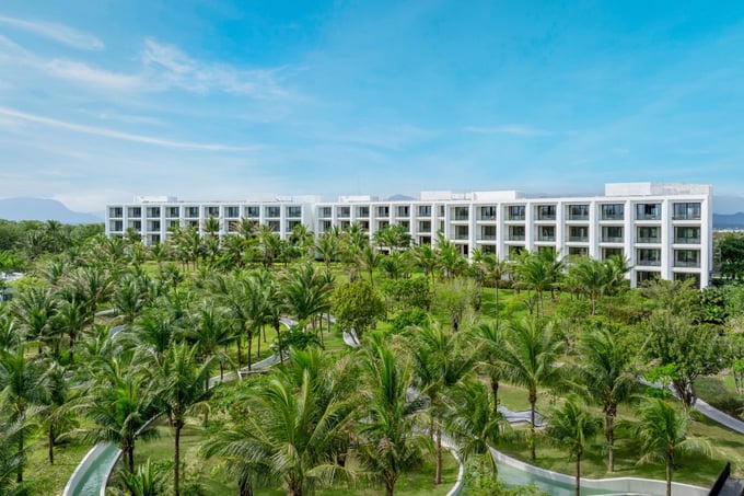 JW Marriott Cam Ranh Bay Resort & Spa do SonKim Land phát triển.