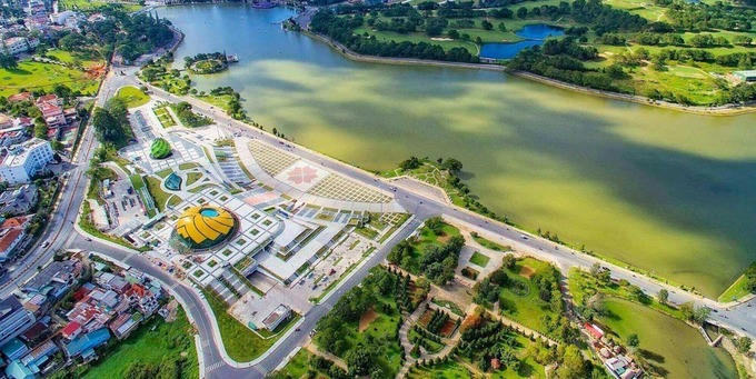Đà Lạt được mệnh danh là "Tiểu Paris" của Việt Nam. Ảnh: Internet &nbsp;