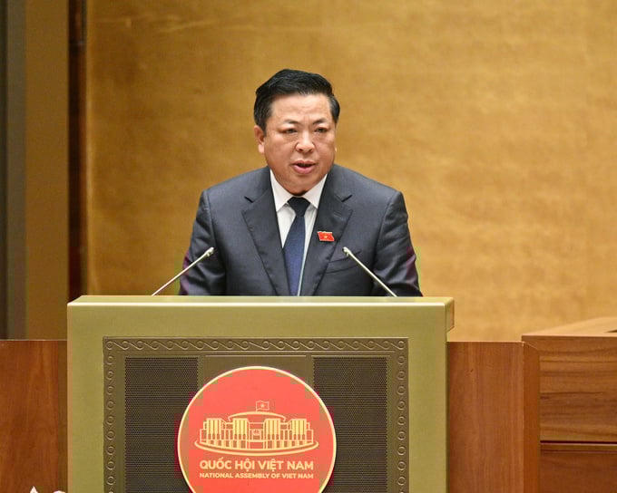 Bộ trưởng Bộ Xây dựng Trần Hồng Minh.