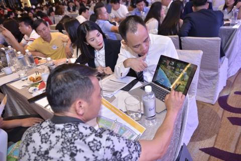 Hàng trăm khách hàng mua sản phẩm NovaWorld Phan Thiet trong lễ mở bán đầu tiên tại miền Bắc