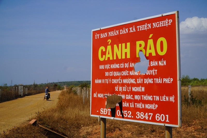 BĐS tuần qua: “Cò đất” nườm nượp đổ về sân bay Phan Thiết, Novaland xin ra hạn siêu dự án 5 tỷ USD tại Bình Thuận