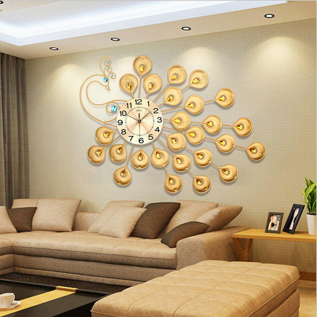 Lỗi treo đồng hồ phòng khách làm chặn vận may, ‘thổi bay’ sức khỏe