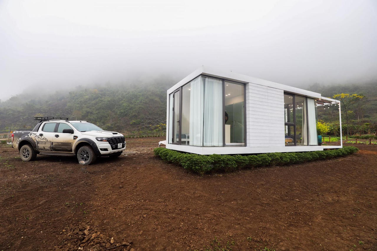 Ngỡ ngàng với ngôi nhà lắp ghép “đẹp quên lối về“ hoàn thành chỉ trong 17 ngày