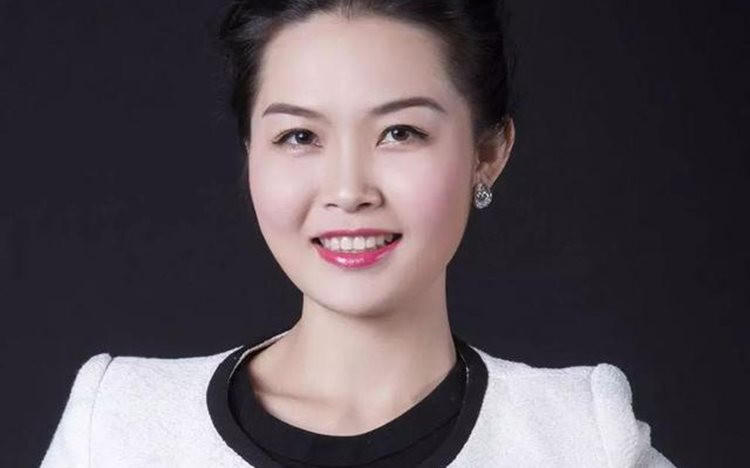 Bà Dương Lệ Quyên hiện là Giám đốc điều hành của chuỗi lẩu Haidilao nổi tiếng thế giới.