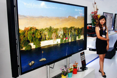 Lục đục cãi nhau, hao hụt tài lộc hóa ra đặt tivi phạm phong thủy?