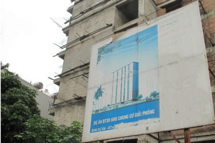 Mở lối thoát cho Chung cư 83 Ngọc Hồi