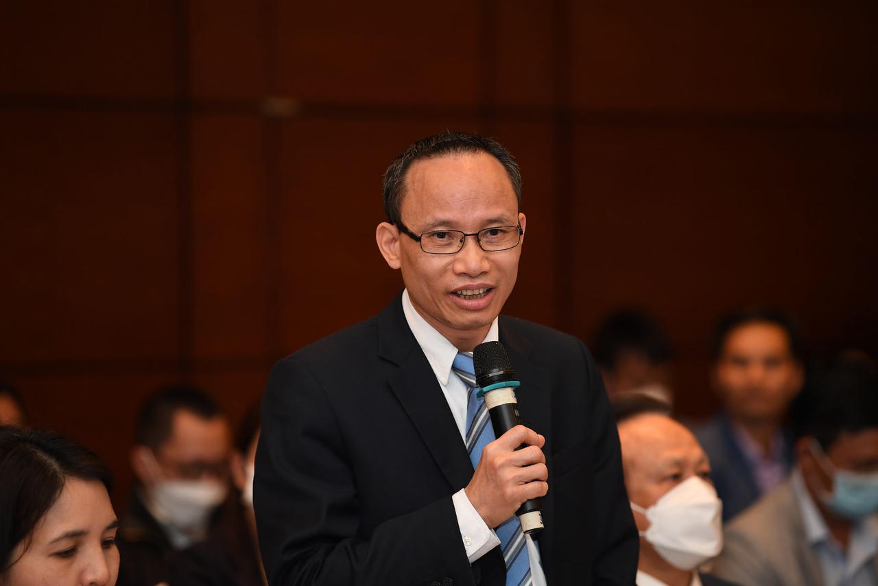 TS. Cấn Văn Lực, Thành viên Hội đồng tư vấn chính sách tài chính – tiền tệ quốc gia, Kinh tế trưởng BIDV. (Ảnh: Reatimes). &nbsp;