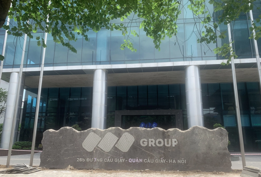 Nơi từng là trụ sở chính của FLC bị tháo logo