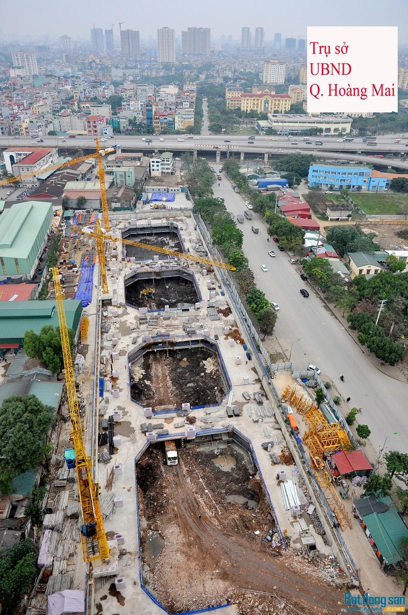 Hà Nội: Gần UBND quận Hoàng Mai, công trình rộng hơn 14.000m2 không phép vẫn xây dựng rầm rộ 