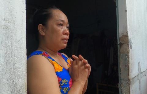Chủ nhà miễn 2 tháng tiền phòng: "Xúc động khi họ khóc"