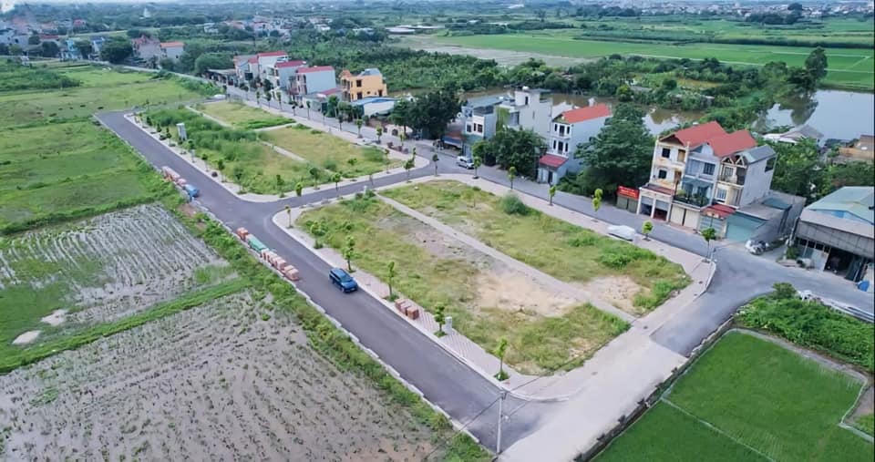 Buổi đấu giá kỷ lục ở Hà Nội: Hơn 7.000 hồ sơ, 1.600 người tranh mua 68 lô đất