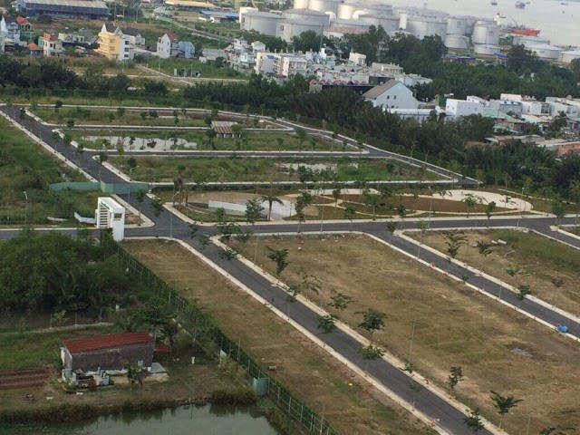 Giá đất tại huyện Nhà Bè tăng mạnh nhờ sự phát triển về hạ tầng và thông tin chuẩn bị lên quận. &nbsp;