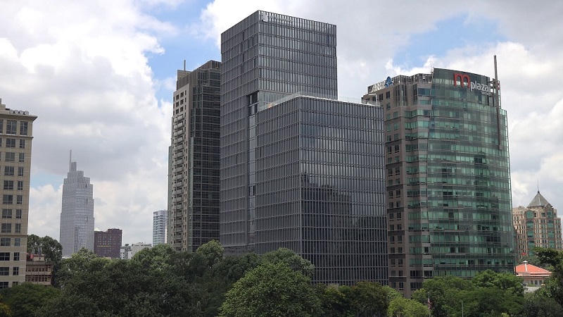 Giá thuê văn phòng hạng A Hà Nội được dự đoán sẽ duy trì ổn định do số lượng dự án cao cấp vẫn hạn chế tới năm 2023 &nbsp;