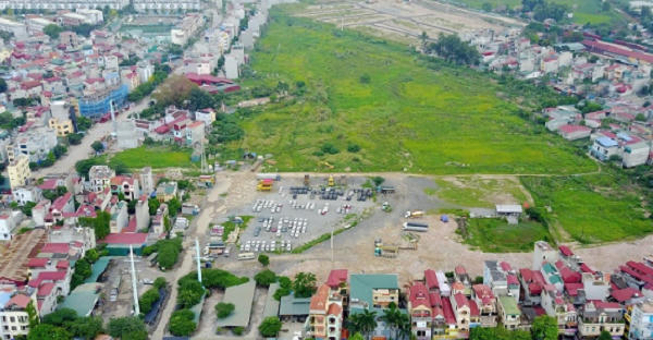 Hà Nội sẽ đẩy nhanh rà soát các dự án chậm tiến độ để gỡ khó cho doanh nghiệp. &nbsp;