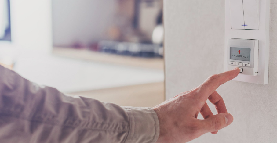 Hệ thống cấp cứu được trang bị trong từng góc căn hộ, đảm bảo ứng cứu nhanh chỉ trong 5 phút. &nbsp;