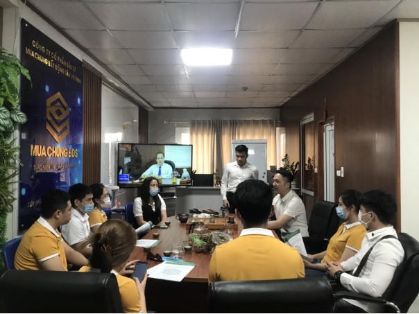 Hoạt động đầu tư chung giúp nhiều nhà đầu tư ít vốn được tham gia thị trường. &nbsp;