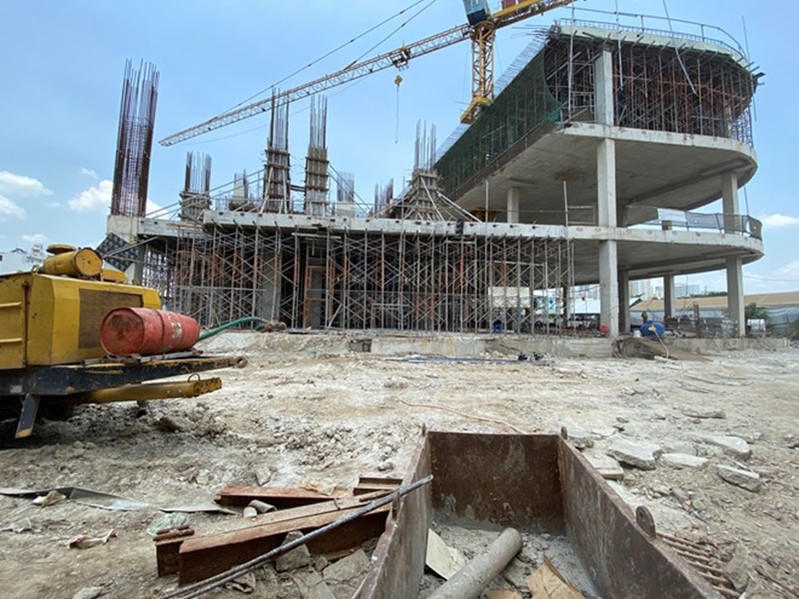 Viva Plaza: Dự án đổi tên liên tục, nội bộ đấu tố lẫn nhau, rủi ro dồn về khách hàng