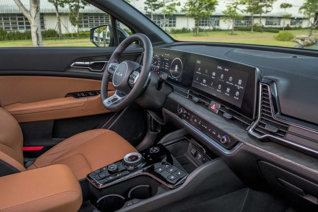 Thaco chính thức xuất xưởng Kia Sportage hoàn toàn mới 