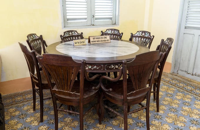 Khám phá dinh thự 400 tỷ “made in Paris” của đại gia nức tiếng miền Tây