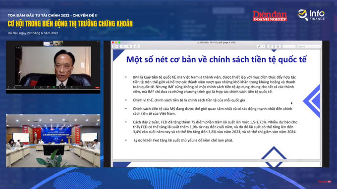 TS Nguyễn Trí Hiếu chia sẻ trực tuyến tại nước Mỹ. &nbsp;
