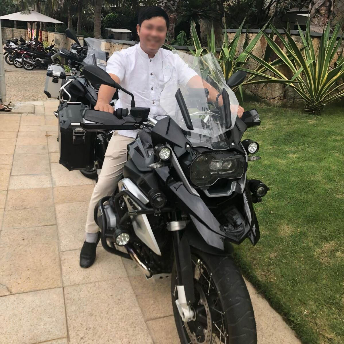 Anh N.T.Q mỗi năm thu tiền tỷ từ đầu tư đất. &nbsp;