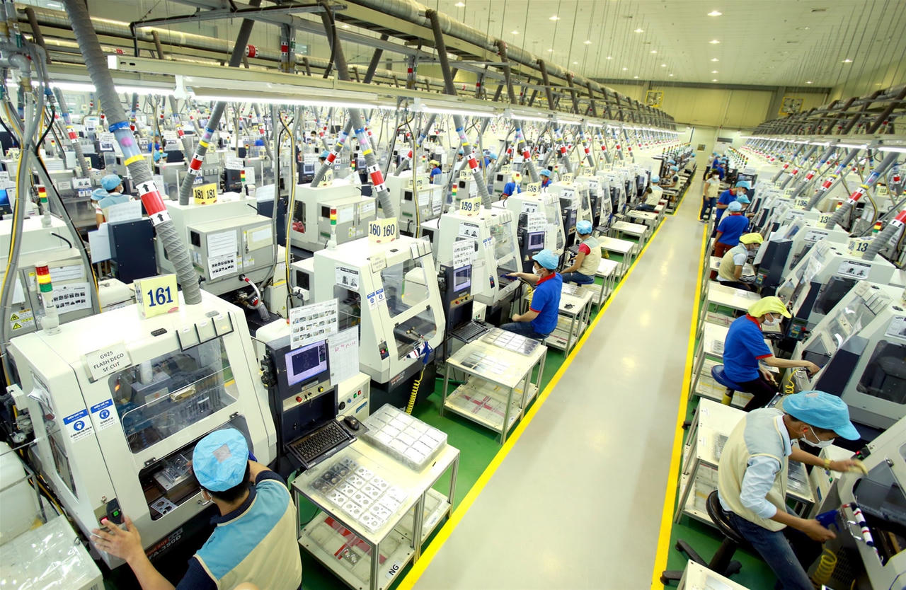 Loạt chính sách "cứu" doanh nghiệp vượt "cửa tử" Covid-19