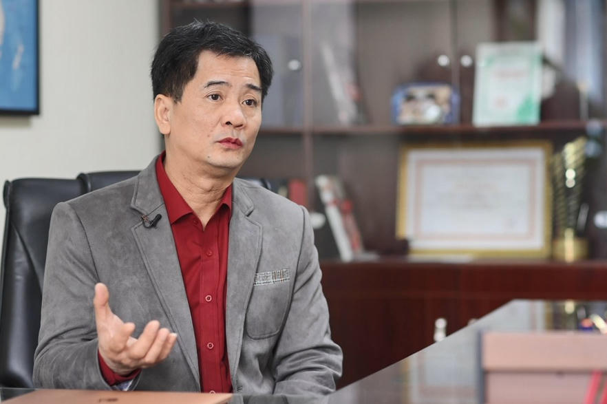 TS. Nguyễn Văn Đính, Phó chủ tịch Hiệp hội Bất động sản Việt Nam (VNREA), Chủ tịch Hội Môi giới Bất động sản Việt Nam (VARS).