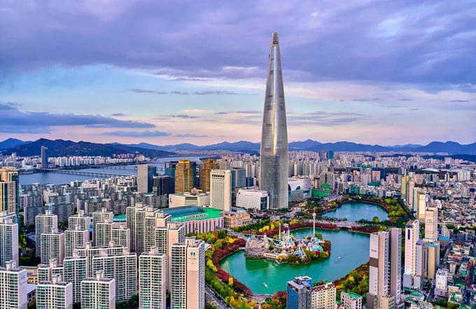 Toà nhà chọc trời sở hữu đài quan sát cao nhất thế giới: Trở thành địa điểm du lịch không thể bỏ lỡ khi đến Hàn Quốc &nbsp;