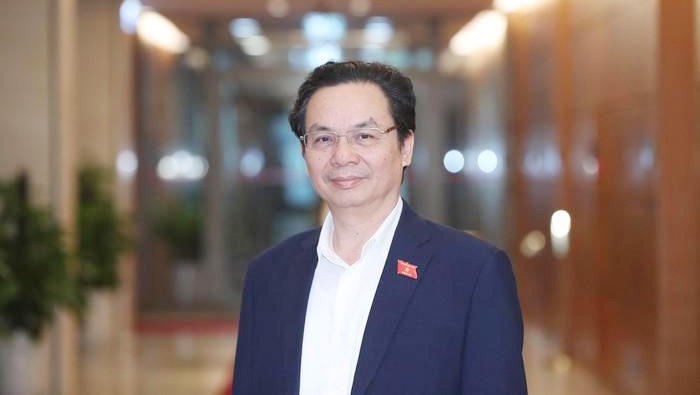 .GS.TS Hoàng Văn Cường, Ủy viên Ủy ban Tài chính-Ngân sách Quốc hội, Phó Hiệu trưởng Trường Đại học Kinh tế Quốc dân. &nbsp;