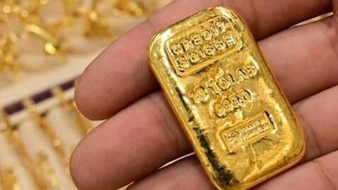 Giá vàng thế giới giảm, trong nước đứng im.