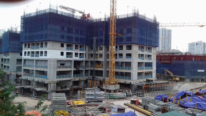 Đình chỉ thi công dự án Imperia Sky Garden làm nứt nhà dân