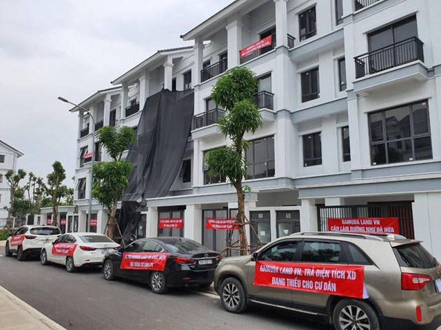 Cư d&acirc;n tố chủ đầu tư&nbsp; b&agrave;n giao nh&agrave; thiếu diện t&iacute;ch.