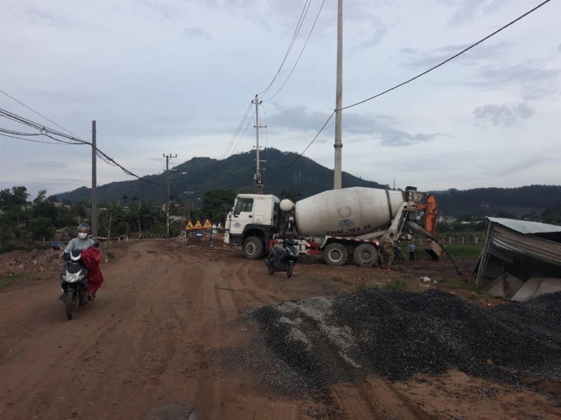 Nhiều dự án giao thông trọng điểm tại TP Đà Nẵng đang gặp nhiều áp lực, khi giá nhiên vật liệu tăng vọt