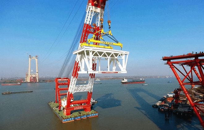 Tuyến đường sắt cao tốc dưới biển được khởi công vào năm 2019 và dự kiến hoàn thành vào năm 2025 với tổng kinh phí hơn 3,6 tỷ USD