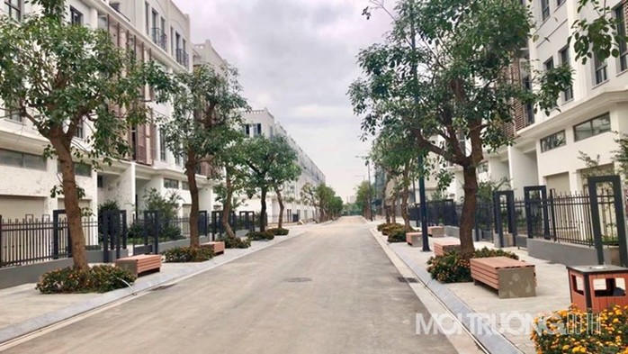 Tuyến đường BT dở dang, The Manor Central Park đã đón cư dân vào ở?