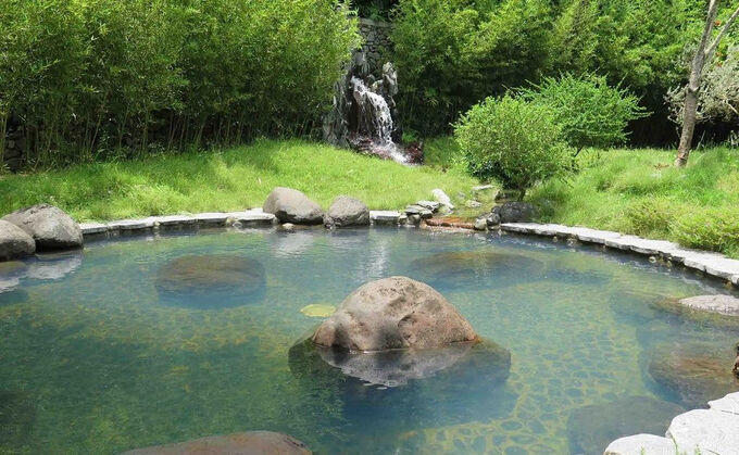 UBND tỉnh Hòa Bình vừa chấp thuận chủ trương đầu tư dự án Khu đô thị sinh thái, nghỉ dưỡng khoáng nóng cao cấp Hồ Khả tại xã Qúy Hòa, huyện Lạc Sơn.&nbsp; &nbsp;