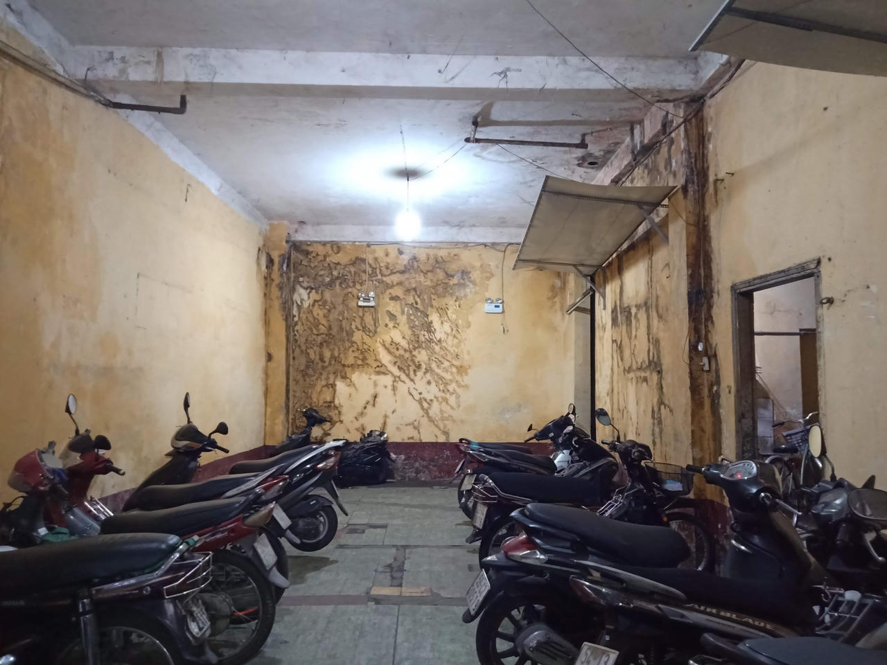 Dự kiến ngày 14/6 di dời chung cư 'phố Tây' Bùi Viện 