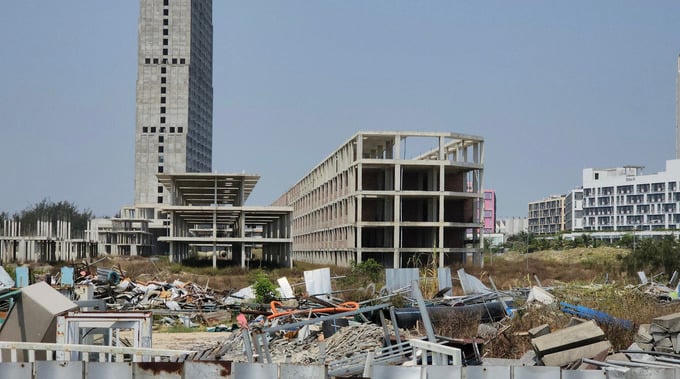 Cảnh hoang tàn trong dự án nghìn tỷ