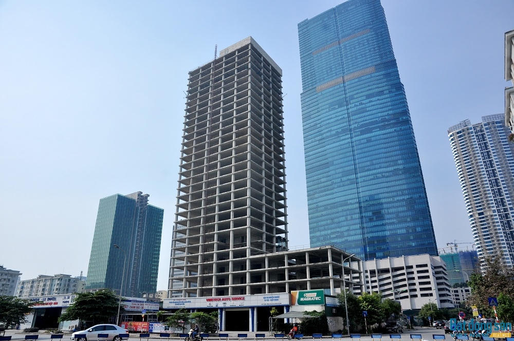 Hơn 7 năm, tháp Vicem Tower hơn 2.700 tỷ đồng vẫn bỏ hoang
