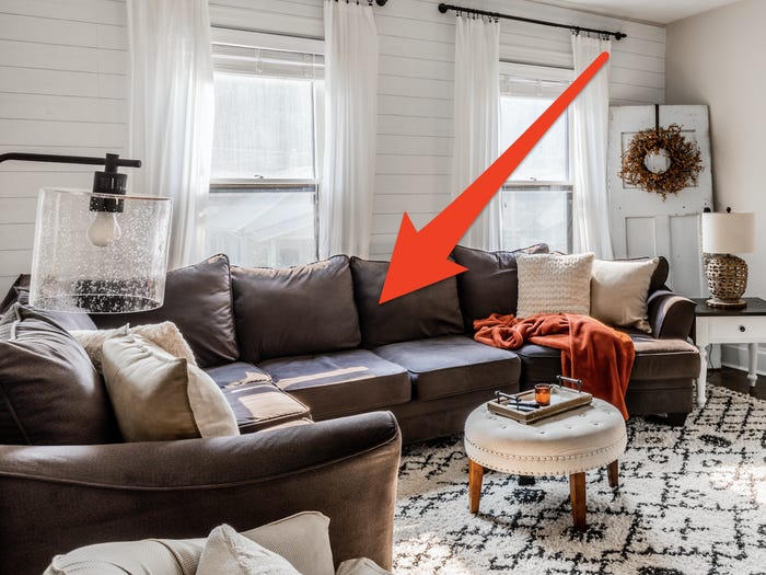 Những chiếc ghế dài có diện tích lớn đang được ưa chuộng. &nbsp;