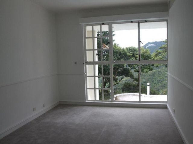 Một ngôi nhà bình thường được bán với giá... hơn 10 nghìn tỉ