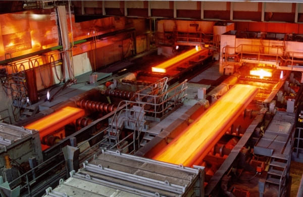 Nhà sản xuất thép lớn nhất Việt Nam đóng cửa lò trong 3 tháng