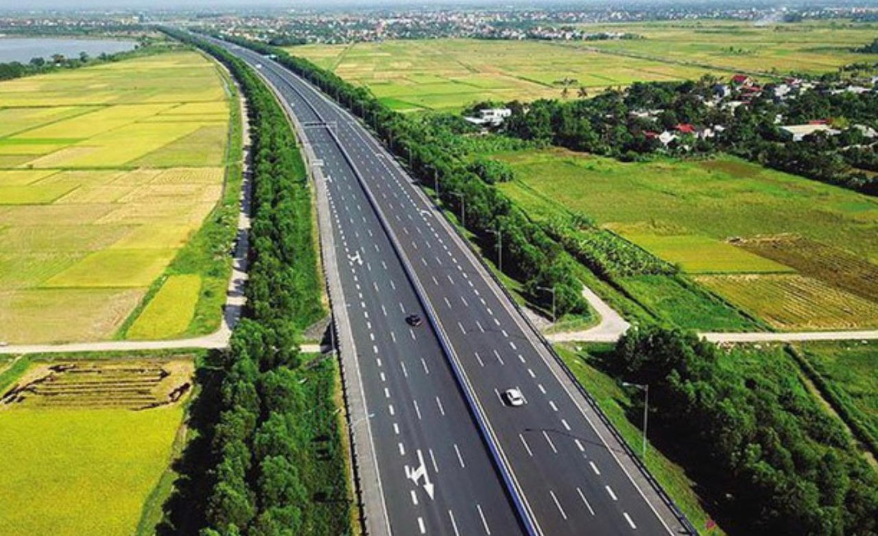 Quốc hội xem xét 2 dự án cao tốc Quy Nhơn - Pleiku, Biên Hòa - Vũng Tàu.