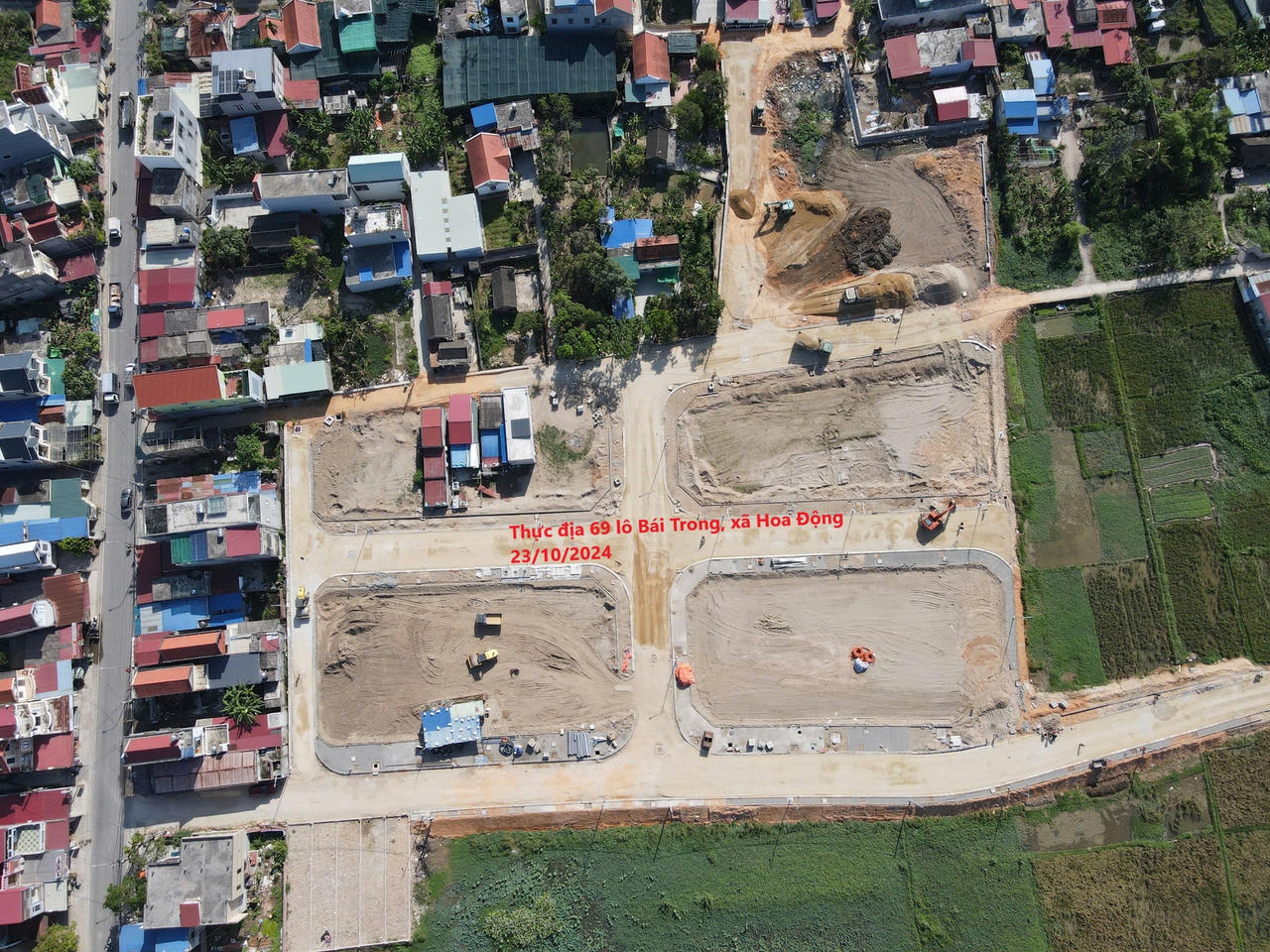 Thực địa 69 lô đất đấu giá. &nbsp;