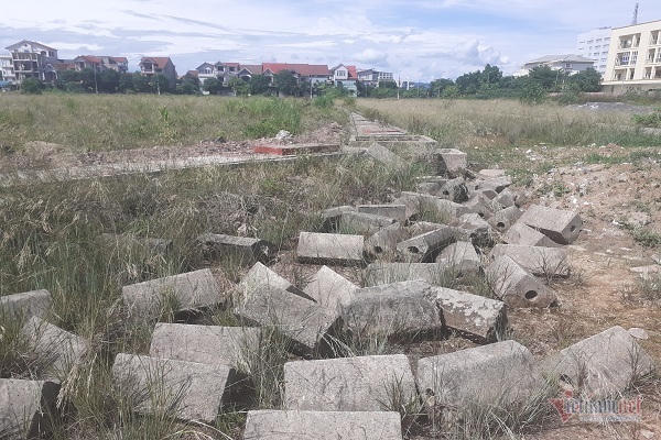 Dự án tọa lạc đất vàng 4 mặt tiền ở Hà Tĩnh suốt 10 năm vẫn bất động